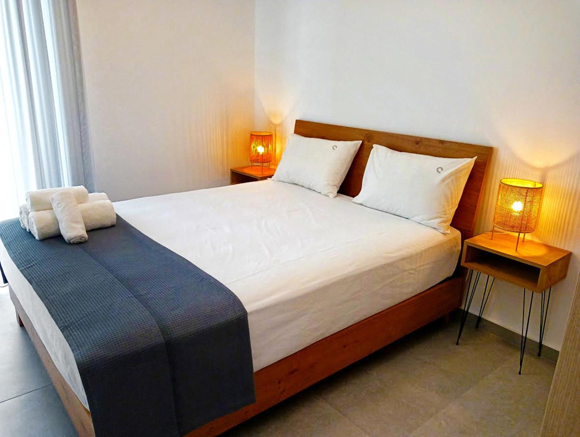 White Luxury Apartment Trikala  Ngoại thất bức ảnh