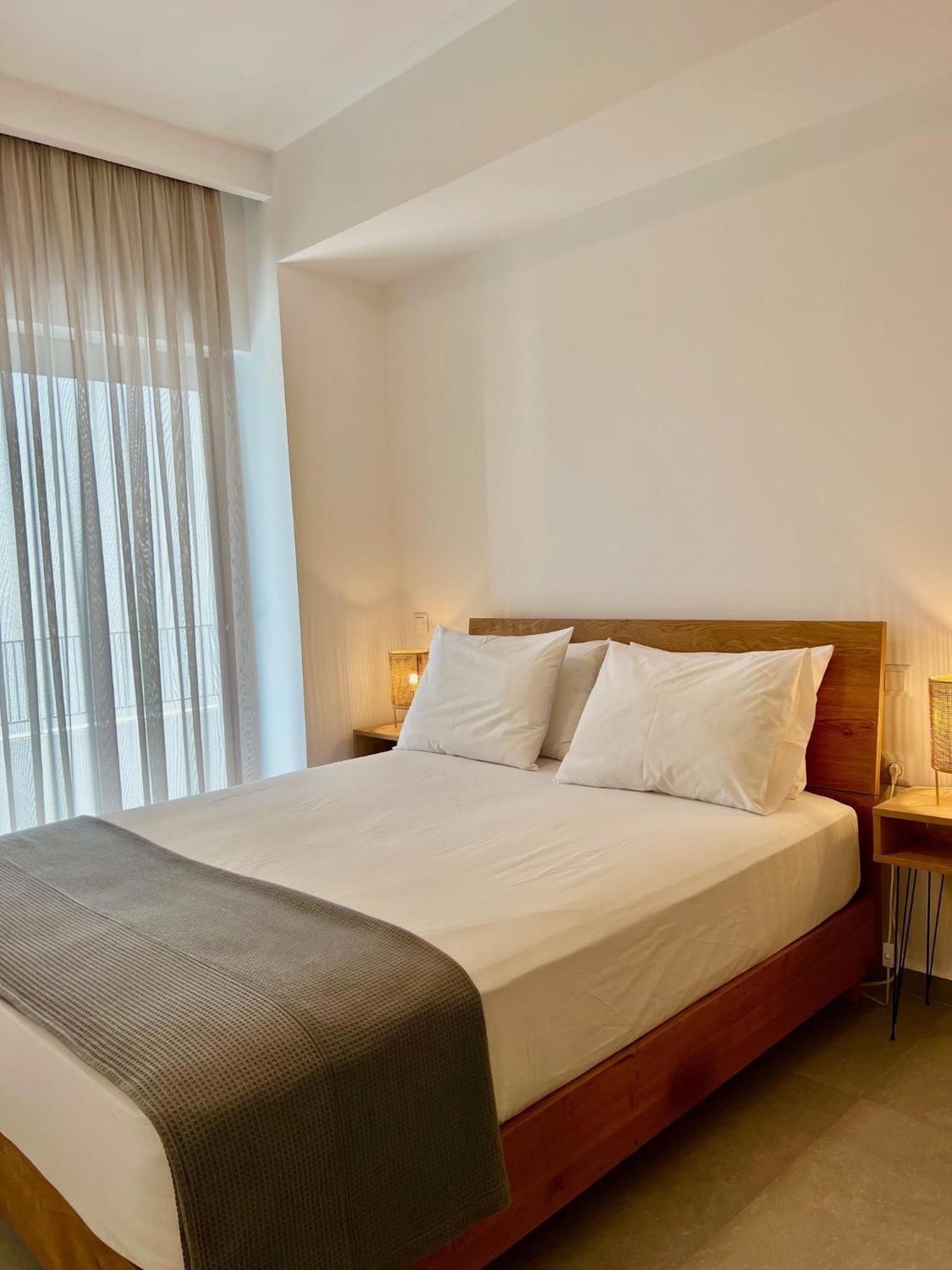 White Luxury Apartment Trikala  Ngoại thất bức ảnh