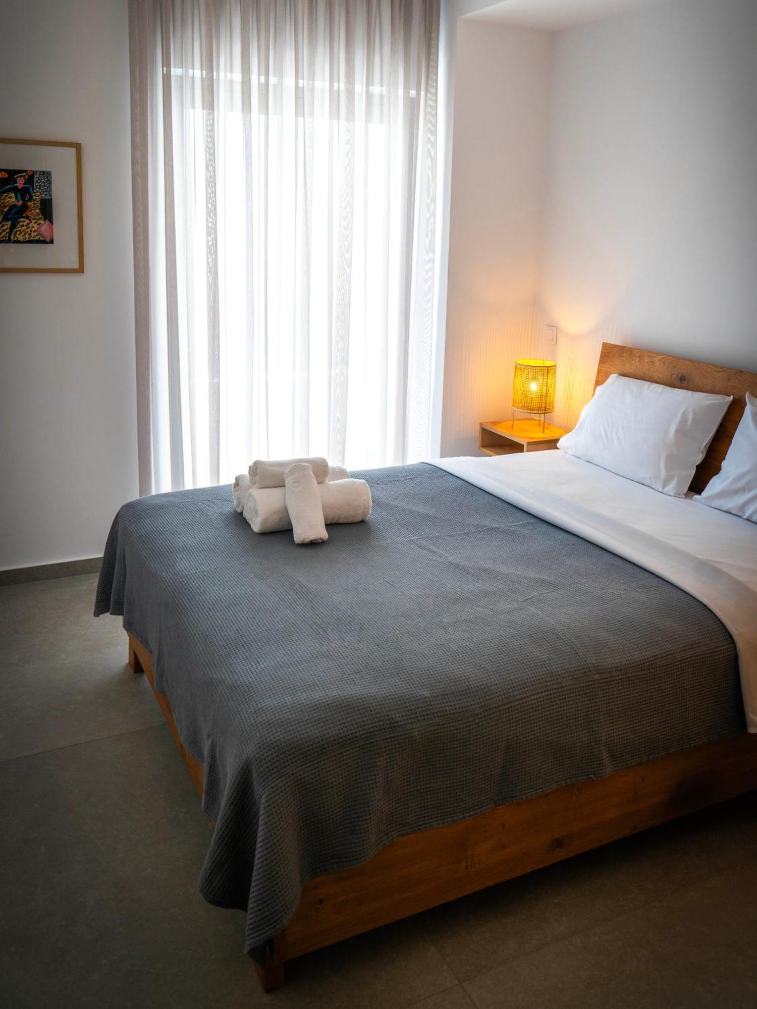 White Luxury Apartment Trikala  Ngoại thất bức ảnh